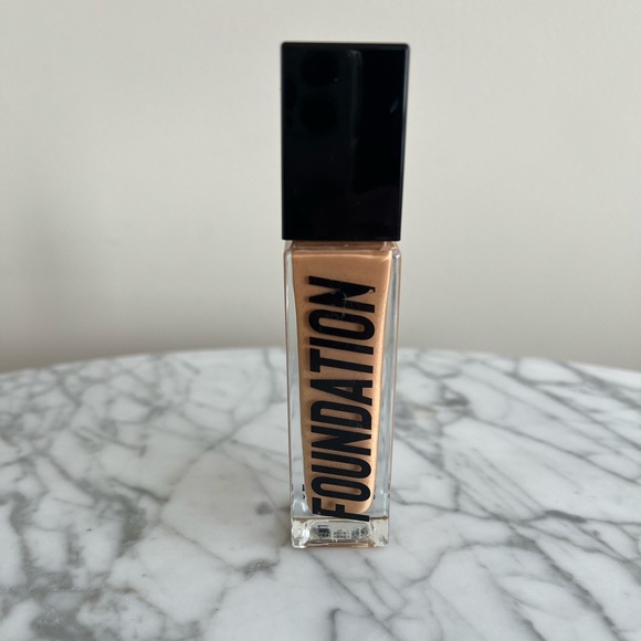 Anastasia Beverly Hills
Luminous Foundation shade 360C- 30ml - Picture 4 of 4